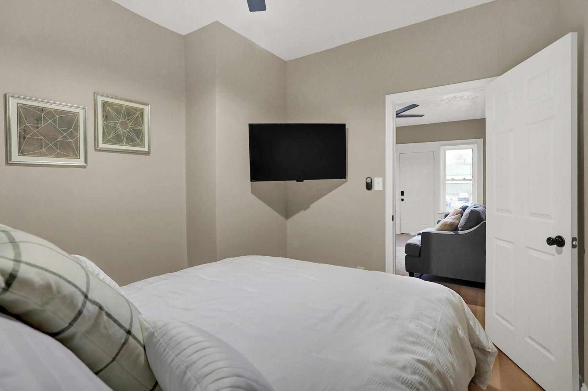 Appartement Prime 2Br Gem, Near Convention Hub! à Indianapolis Extérieur photo