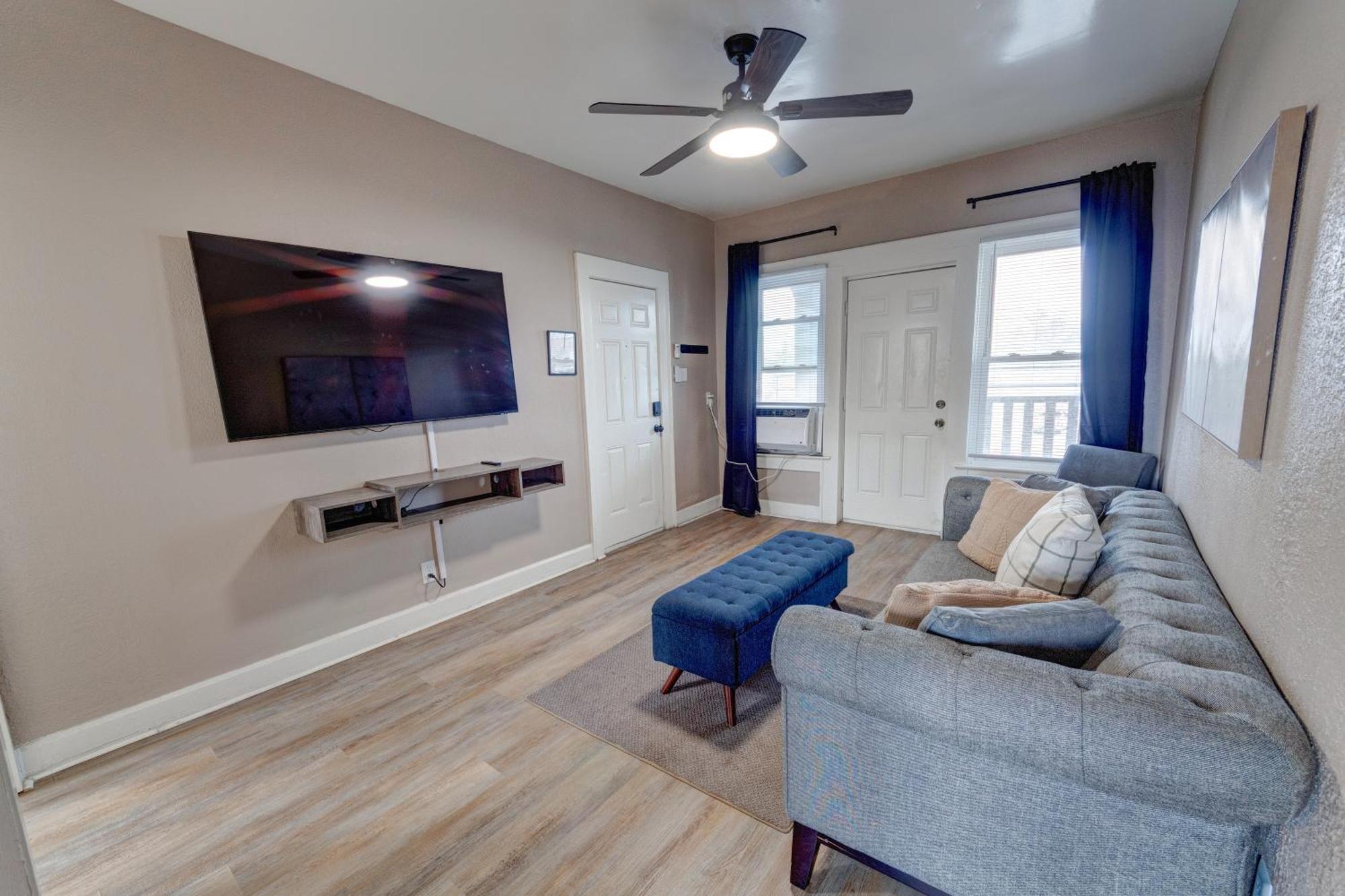 Appartement Prime 2Br Gem, Near Convention Hub! à Indianapolis Extérieur photo