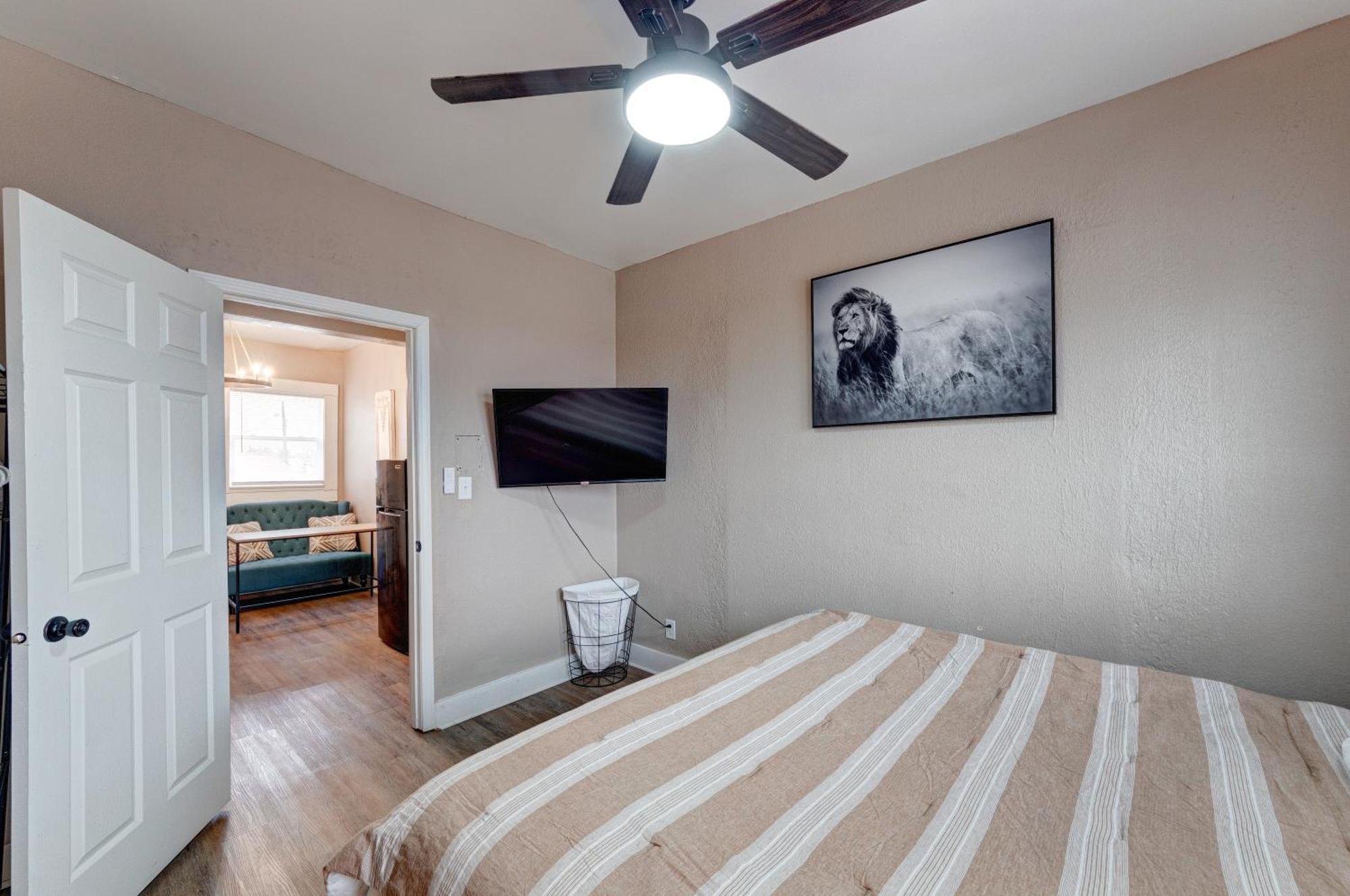 Appartement Prime 2Br Gem, Near Convention Hub! à Indianapolis Extérieur photo